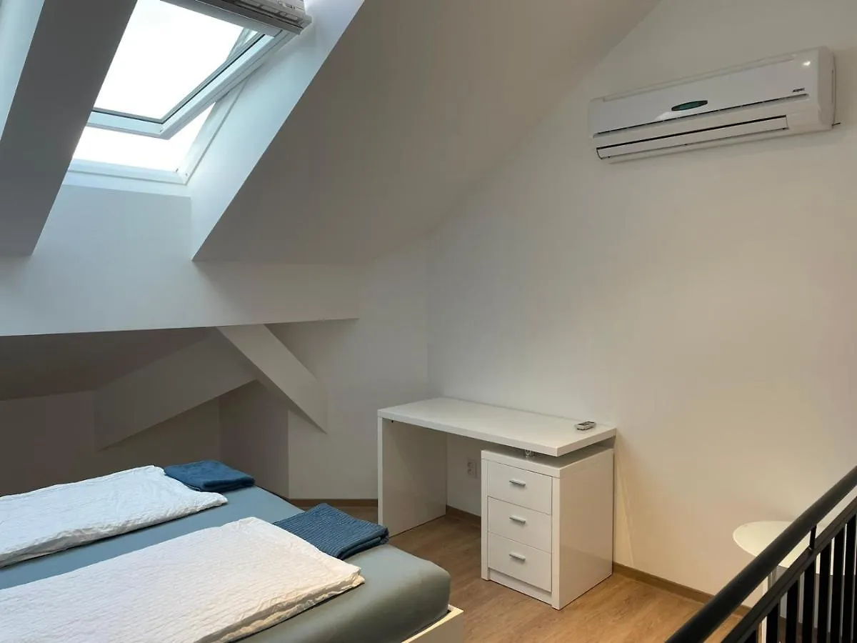 Mezonet - Postovska Centr Apartments Brno 0*,
